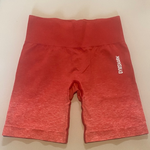Gymshark Ombre Shorts - Picture 3 of 8